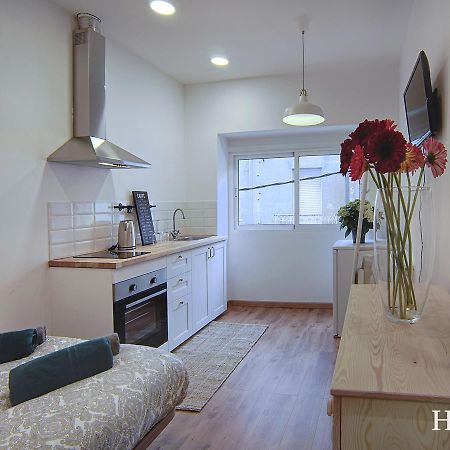 Hotelito Boutique Cinca โอสปิตาเล็ต เดอ โยเบรกัต ภายนอก รูปภาพ