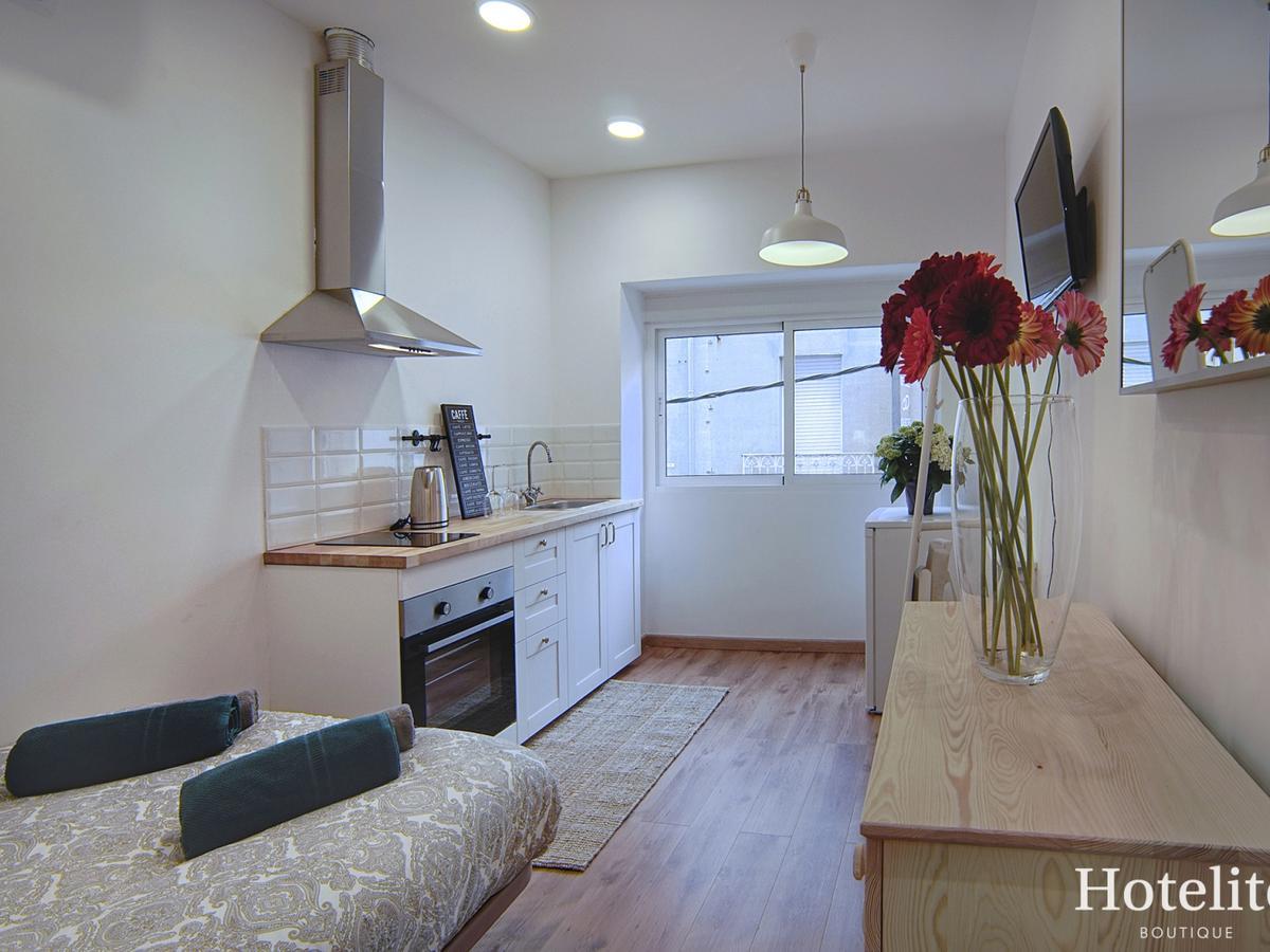 Hotelito Boutique Cinca โอสปิตาเล็ต เดอ โยเบรกัต ภายนอก รูปภาพ